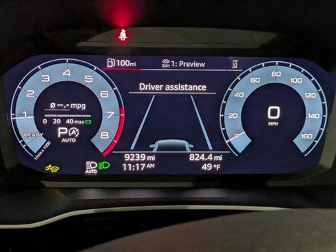 Used 2025 Audi Q3 2.0T Premium image 11