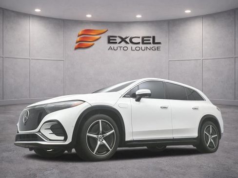 Used 2023 Mercedes-Benz EQS 580 4MATIC SUV image 66