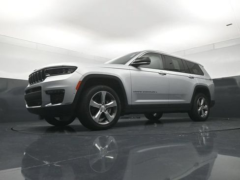 Used 2021 Jeep Grand Cherokee L Limited w/ Luxury Tech Group II AWD/4WD image 20