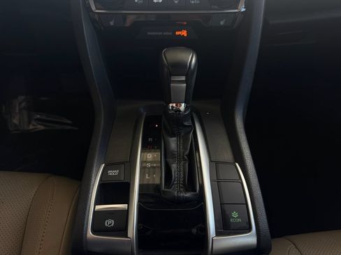 Used 2021 Honda Civic EX-L image 11