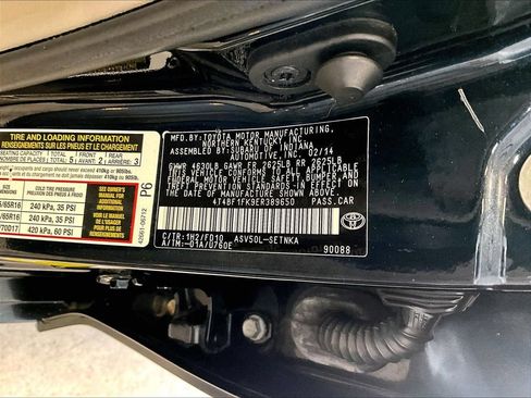 Used 2014 Toyota Camry LE FWD image 36