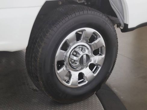 Used 2025 Ford F350 Lariat w/ Chrome Package AWD/4WD image 12