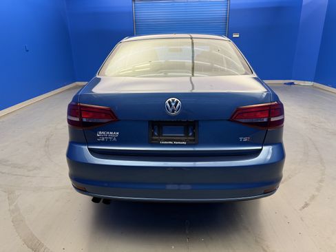 Used 2017 Volkswagen Jetta S FWD image 4