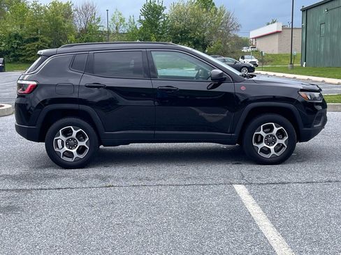Used 2022 Jeep Compass Trailhawk w/ Trailhawk Convenience Group AWD/4WD image 8