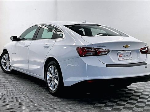 Used 2022 Chevrolet Malibu LT FWD image 10