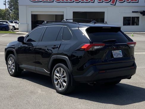 Certified 2023 Toyota RAV4 XLE Premium FWD image 4