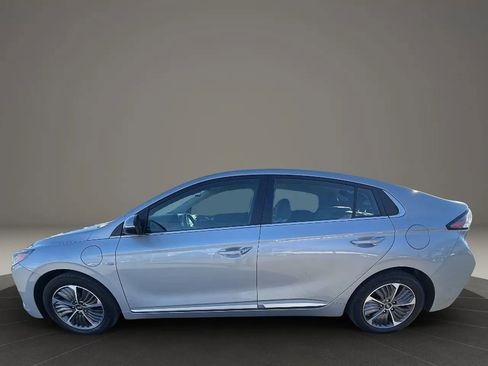 Used 2020 Hyundai Ioniq SEL image 8