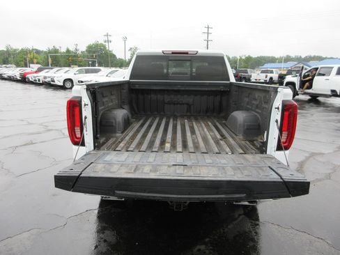 Certified 2022 GMC Sierra 1500 AT4 w/ AT4 Preferred Package AWD/4WD image 7
