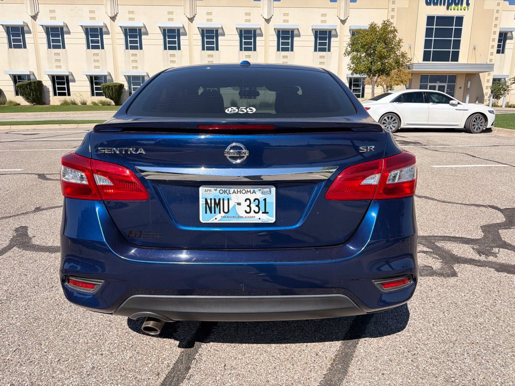 Used 2019 Nissan Sentra SR FWD image 4