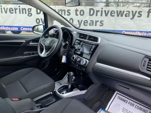 Used 2020 Honda Fit LX image 17