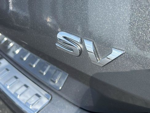 Used 2016 Nissan Rogue SV FWD image 5