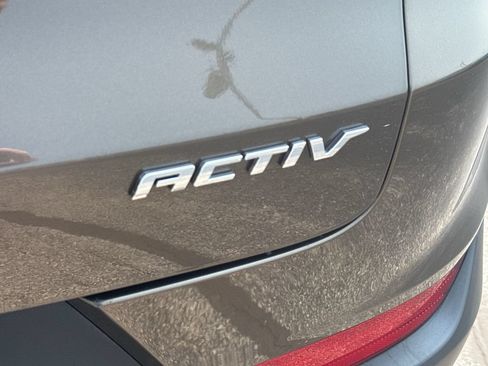 Used 2022 Chevrolet TrailBlazer ACTIV w/ Sun and Liftgate Package FWD image 9