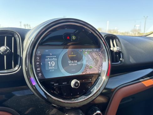 Used 2024 MINI Cooper Countryman S w/ Premium Package image 20