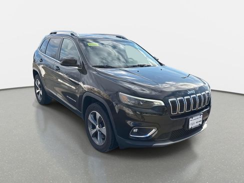 Used 2019 Jeep Cherokee Limited image 3