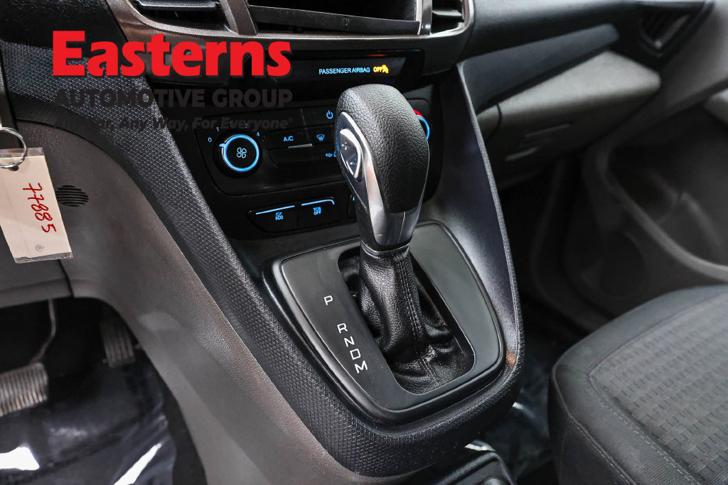 Used 2022 Ford Transit Connect XLT FWD image 13