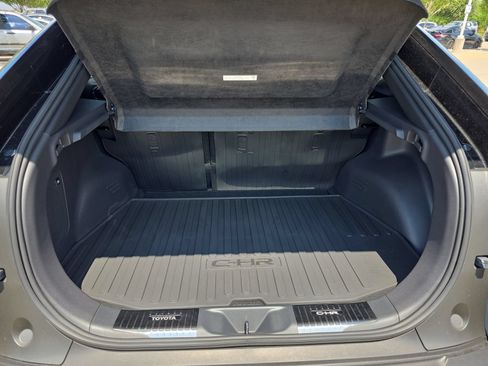 New 2026 Toyota C-HR AWD/4WD image 29