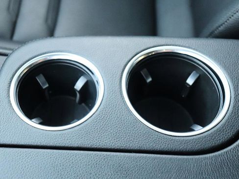 Used 2017 Porsche Panamera 4 image 40