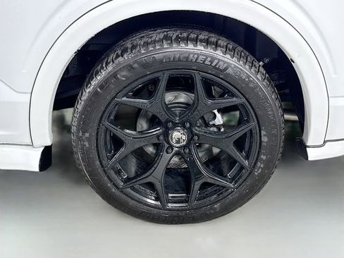 New 2025 Ford F150 Lariat w/ Equipment Group 501A Mid image 32