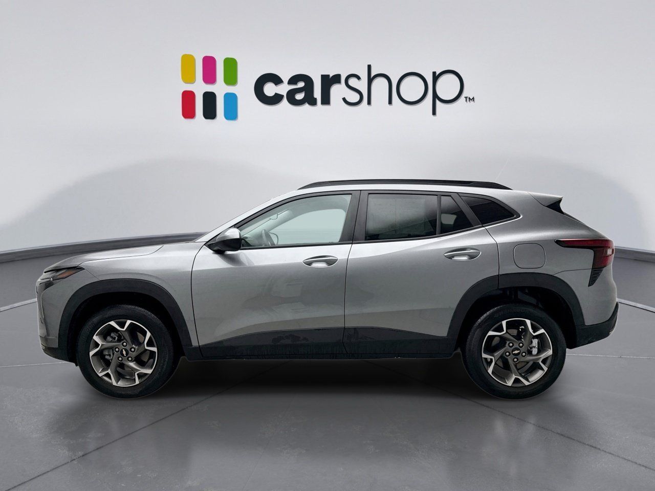 Used 2026 Chevrolet Trax LT w/ Driver Confidence Package FWD image 2