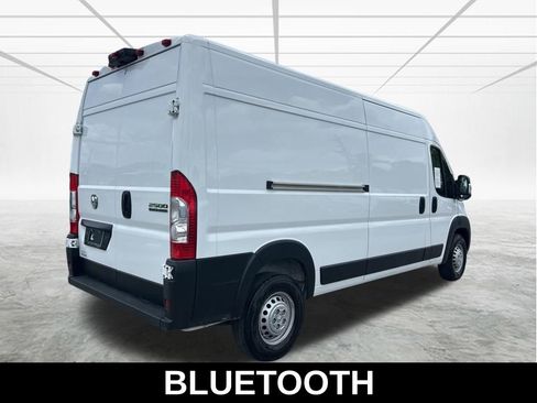 Used 2025 RAM ProMaster 2500 w/ Convenience Group FWD image 5