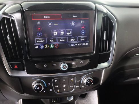 Used 2023 Chevrolet Traverse LT w/ Midnight/Sport Edition image 40