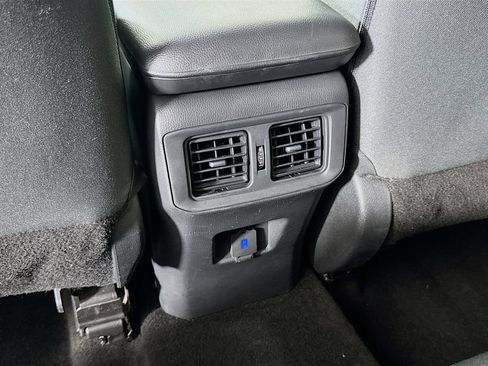 Used 2023 Toyota RAV4 LE AWD/4WD image 25