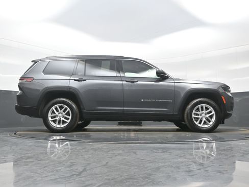 Used 2024 Jeep Grand Cherokee L Laredo w/ Luxury Tech Group I image 32