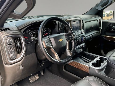 Used 2022 Chevrolet Silverado 1500 High Country AWD/4WD image 18
