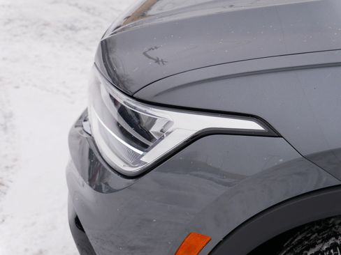 Certified 2024 Volkswagen Tiguan SE R-Line image 16