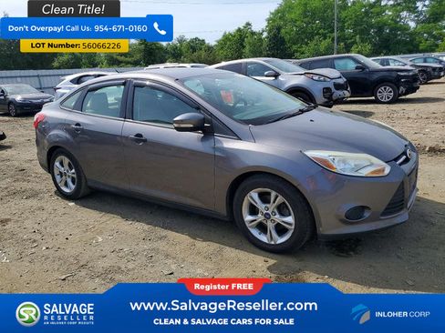 Used 2014 Ford Focus SE FWD image 5