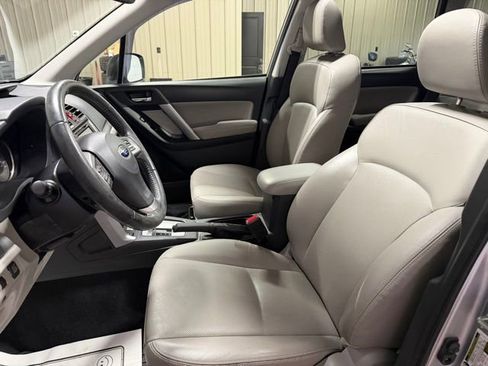 Used 2015 Subaru Forester 2.5i Limited AWD/4WD image 13