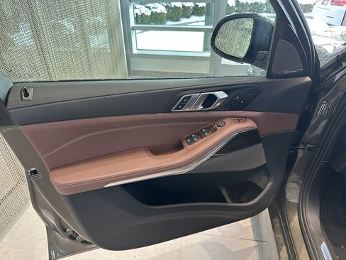 New 2026 BMW X5 xDrive40i w/ M Sport Package image 11