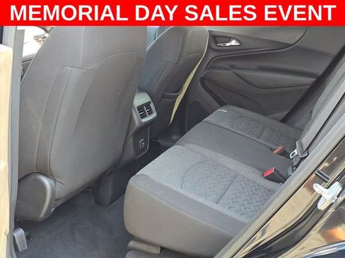 Used 2022 Chevrolet Equinox LT FWD image 15