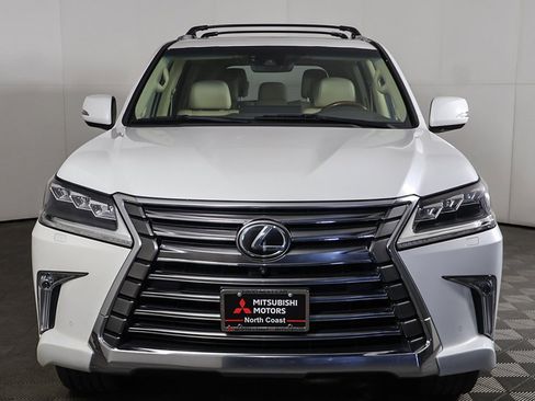 Used 2016 Lexus LX 570 4WD image 16