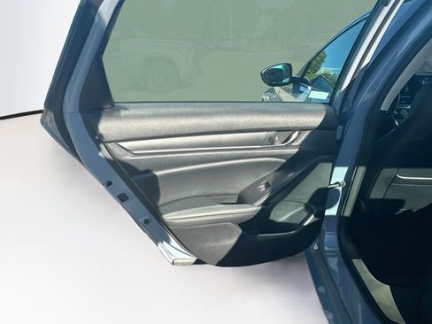 Used 2021 Honda Accord Sport Special Edition image 25