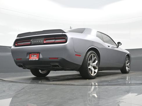 Used 2015 Dodge Challenger SXT Plus w/ Driver Convenience Group image 28