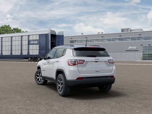 New 2026 Jeep Compass Limited AWD/4WD image 3