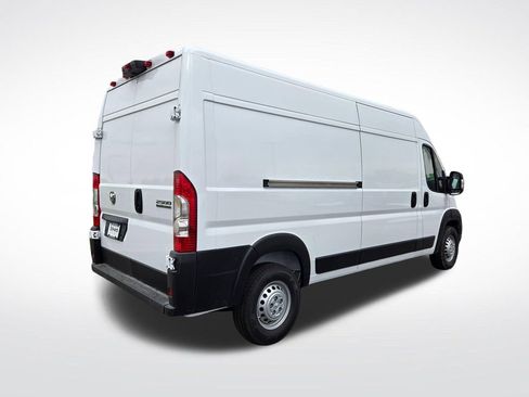 New 2026 RAM ProMaster 2500 w/ Convenience Group image 3