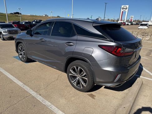Used 2017 Lexus RX 350 FWD image 2