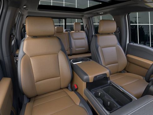 New 2026 Ford F350 Lariat w/ Lariat Premium Package image 10