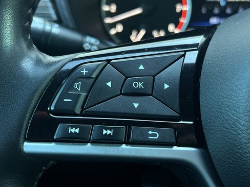 Used 2019 Nissan Altima 2.5 Platinum image 25