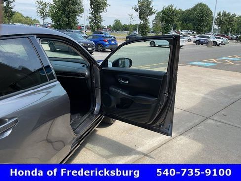 Used 2026 Honda HR-V EX-L image 18