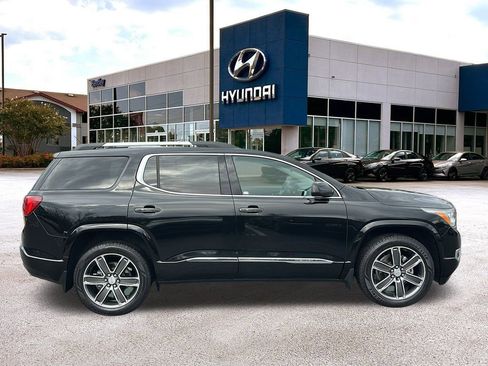 Used 2017 GMC Acadia Denali w/ Technology Package image 6