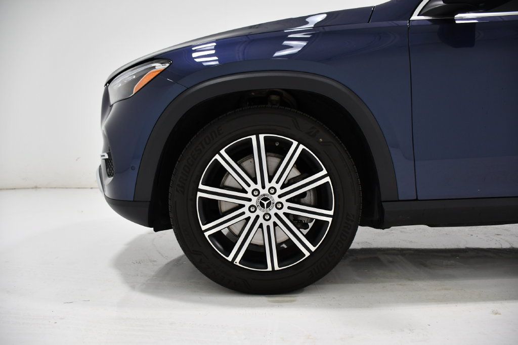 Used 2025 Mercedes-Benz GLE 450e 4MATIC image 7