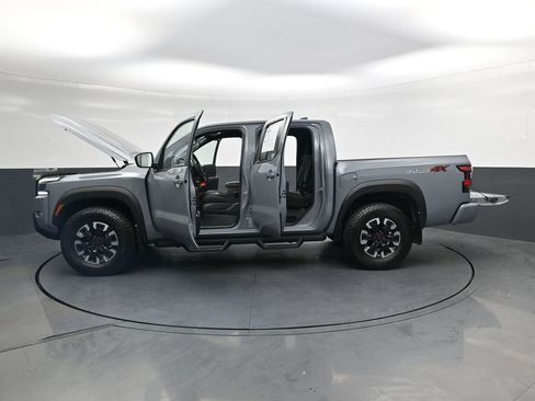 Used 2024 Nissan Frontier PRO-4X w/ Off-Road Protection Package AWD/4WD image 44