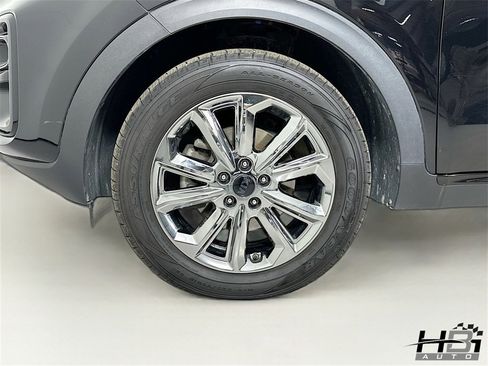 Used 2022 Kia Sportage Nightfall Edition w/ Nighfall AWD Premium Package image 20