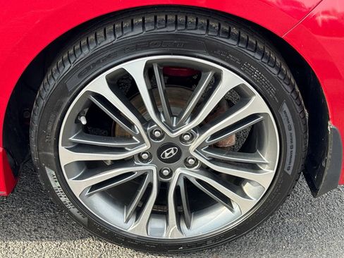 Used 2016 Hyundai Veloster Turbo w/ Option Group 04 image 11