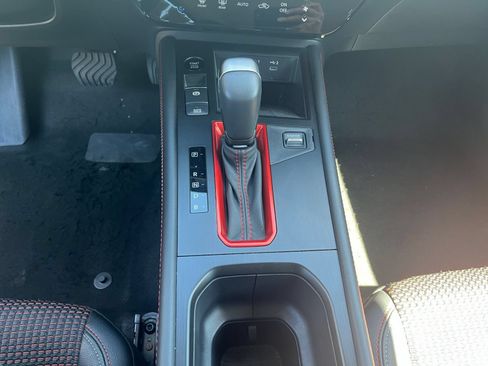 Used 2026 Nissan Kicks SR FWD image 40