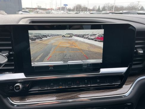 Used 2024 GMC Sierra 1500 Elevation image 20