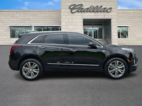Certified 2024 Cadillac XT5 Premium Luxury AWD/4WD image 9